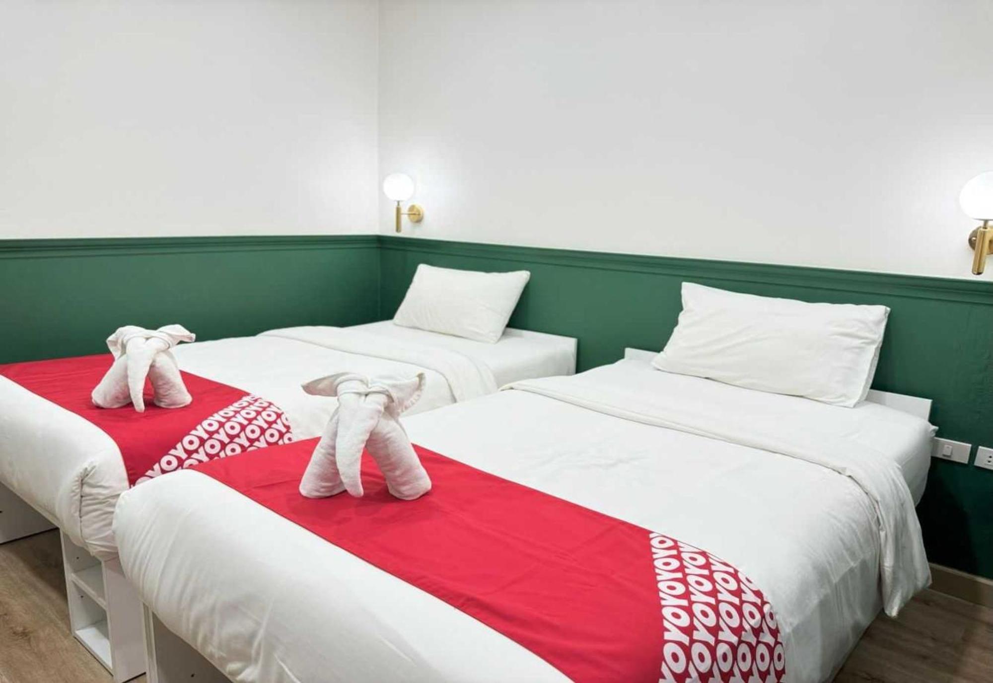 Collection O The Singha Chiangmai Hotel Чиангмай Екстериор снимка